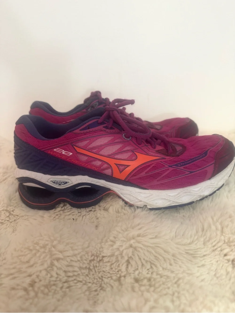 Mizuno Women's wave creation 20 Running Shoes